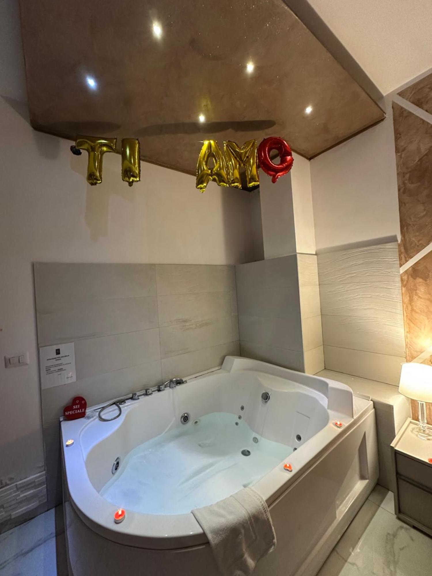 Infinity Suite Acerra Esterno foto